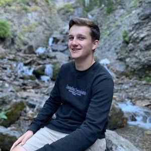 Meet your Posher, Connor